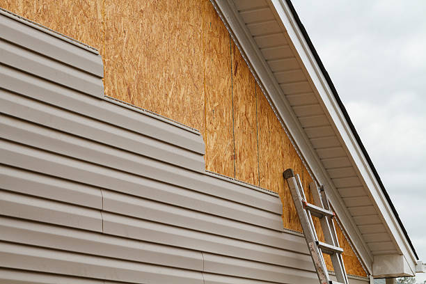 24/7 Emergency Siding Replacement experts in Columbia, CT